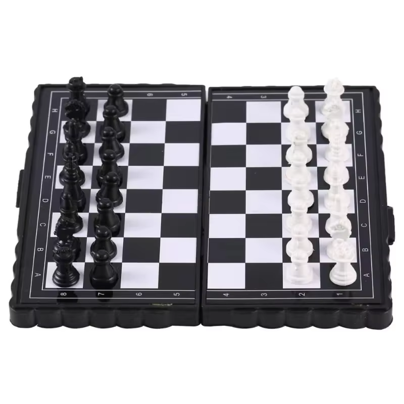 Chess Set  Mini Magnetic  Fold - Kids Outdoor Toys B&Q recension och pris